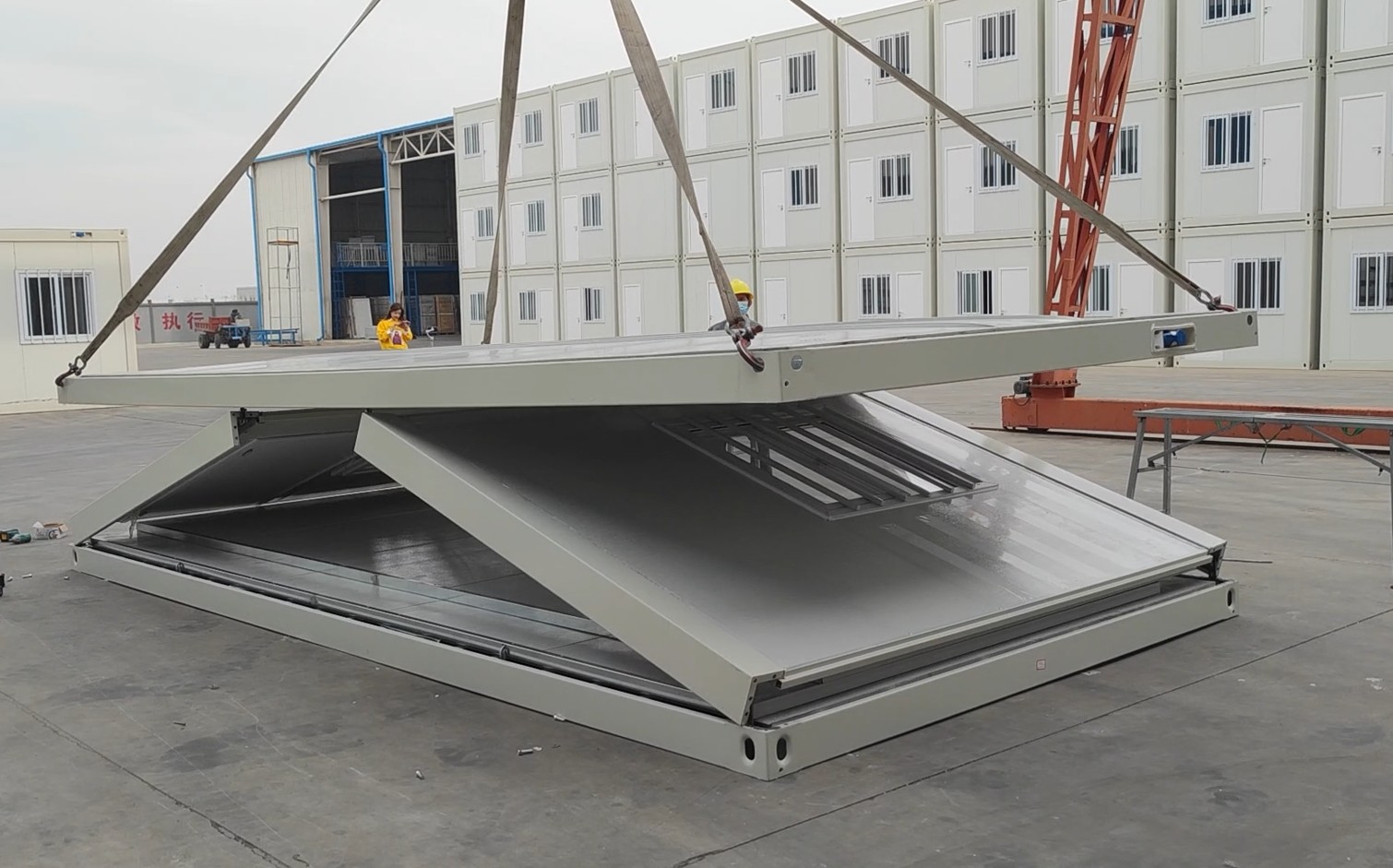 গুণ প্রিফেব্রিকেটেড কন্টেইনার হাউস কারখানা