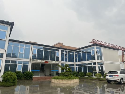 বক্স স্পেস বিচ্ছিন্ন কন্টেইনার কাস্টমাইজড পোর্টেবল হাউজিং হালকা ইস্পাত ফ্রেম সহ মডুলার কন্টেইনার হাউস ডুপ্লেক্স হাউস